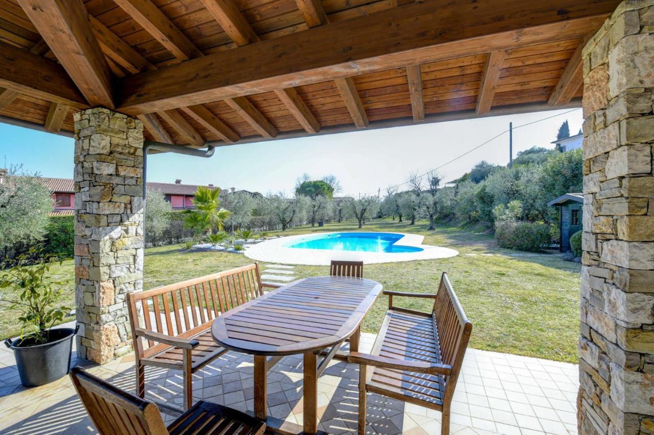 Villa Oleander Manerba del Garda Exterior photo
