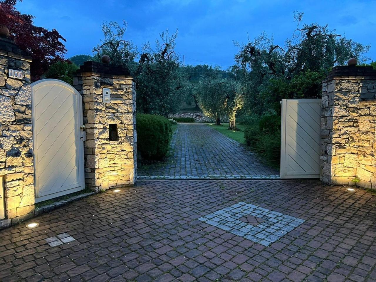 Villa Oleander Manerba del Garda Exterior photo